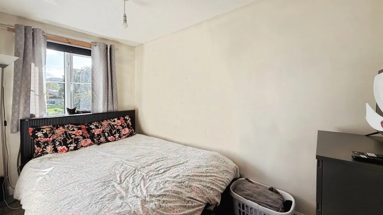 Kingfisher Drive, Westbury, BA13, photo 6