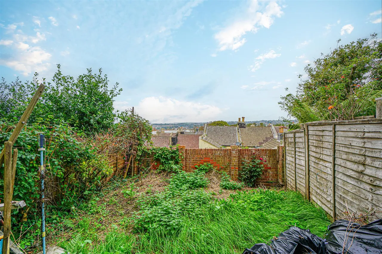 Emmanuel Road, Hastings, photo 4