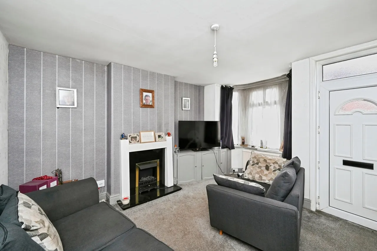 Forest Street, Kirkby-in-Ashfield, Nottingham, Nottinghamshire, NG17, photo 4