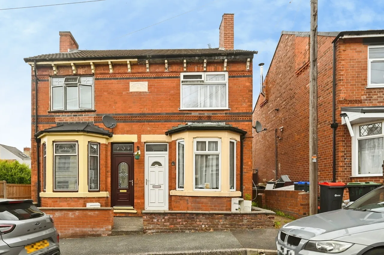 2 bed house for sale — Forest Street, Kirkby-in-Ashfield, Nottingham, Nottinghamshire, NG17