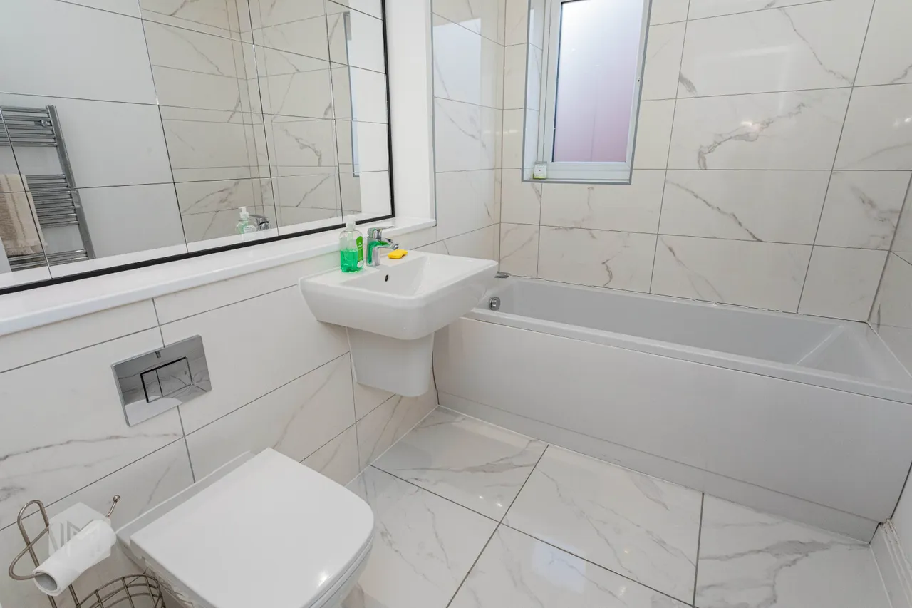 Hollins Drive, Bolton, BL2 1DH, photo 16