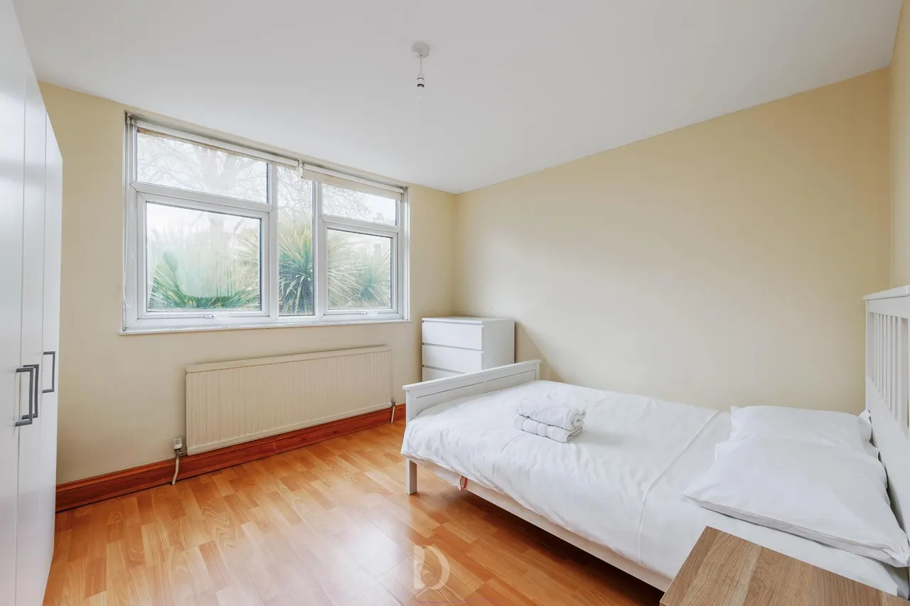 Chippenham Road, Maida Vale, London, W9 2AE, photo 3