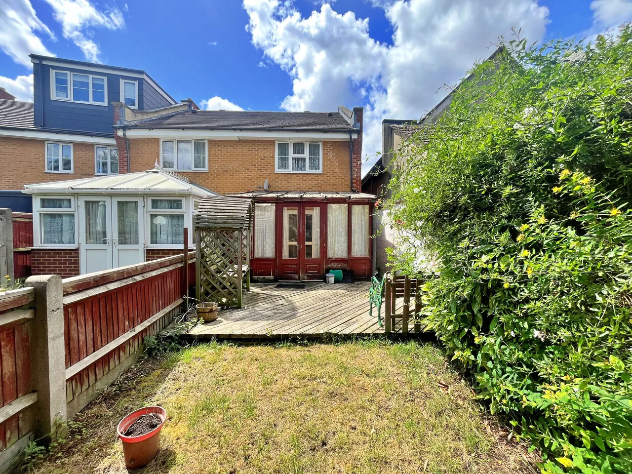 Costons Lane, Greenford, UB6, photo 12
