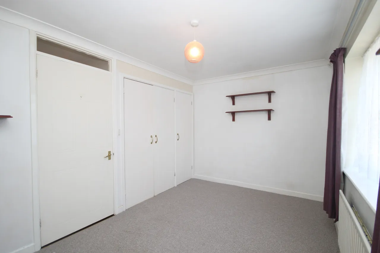 Costons Lane, Greenford, UB6, photo 4