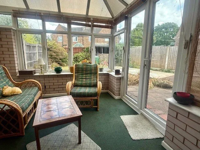 Larchdene Avenue, Wollaton, Nottingham, NG8, photo 9