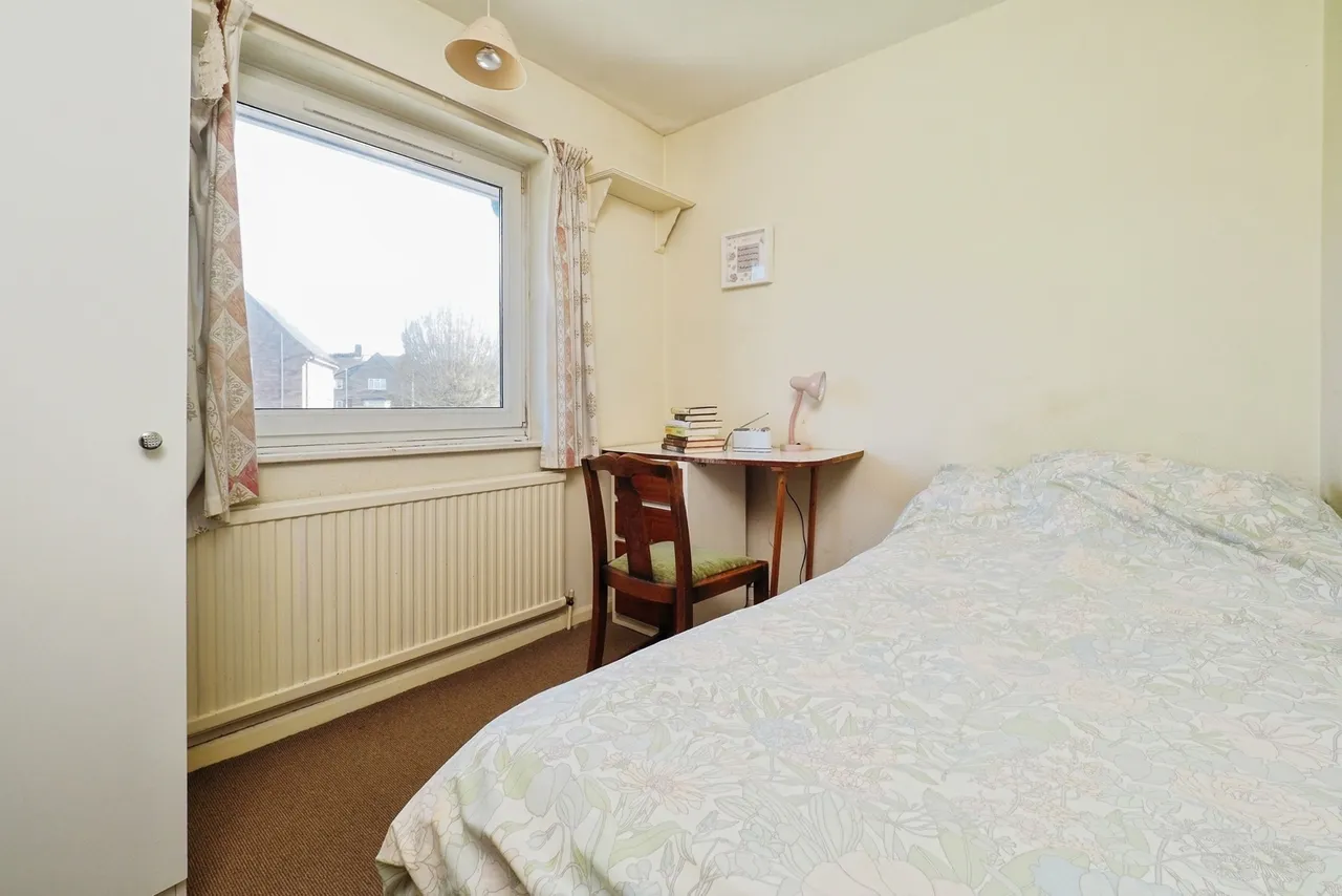 Larchdene Avenue, Wollaton, Nottingham, NG8, photo 13