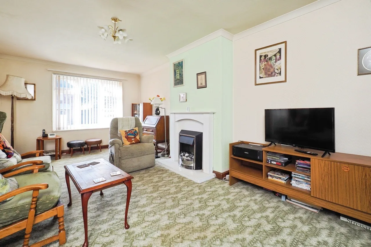 Larchdene Avenue, Wollaton, Nottingham, NG8, photo 8