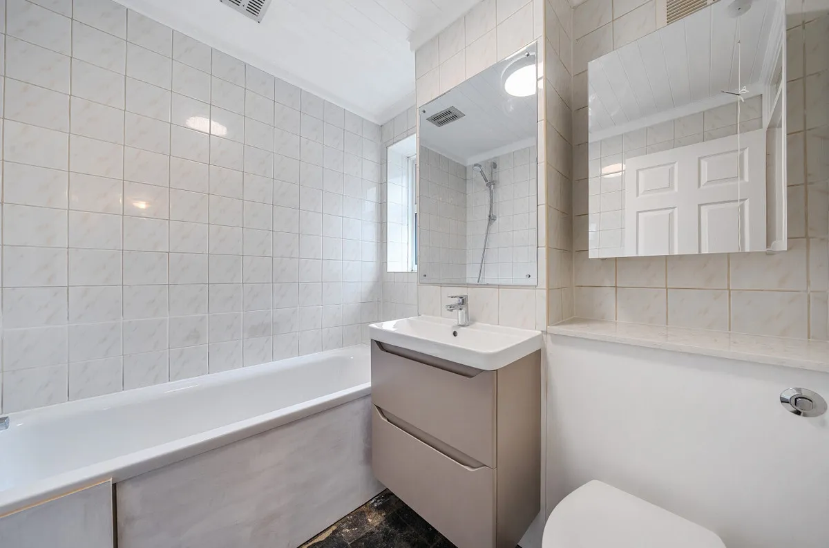Summerly Street, London, SW18, photo 8