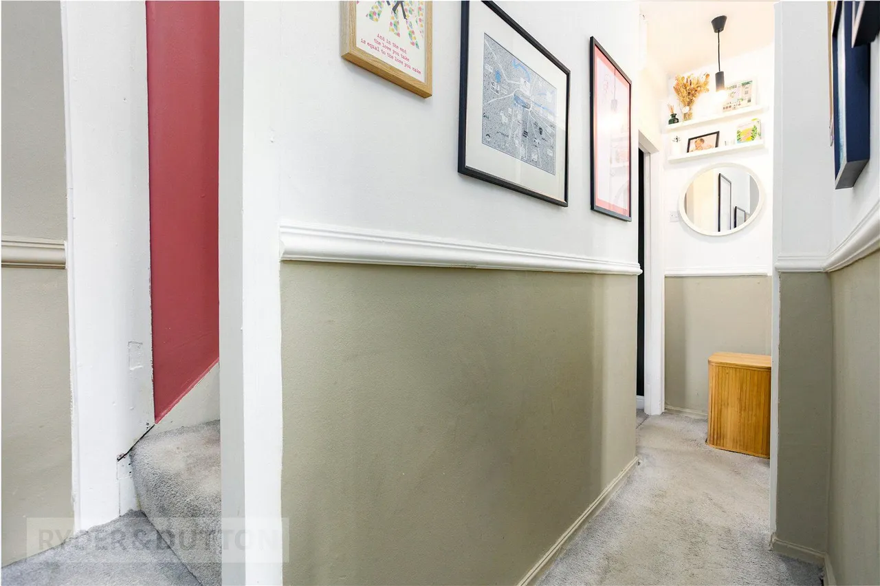 Platt Street, Padfield, SK13, photo 16