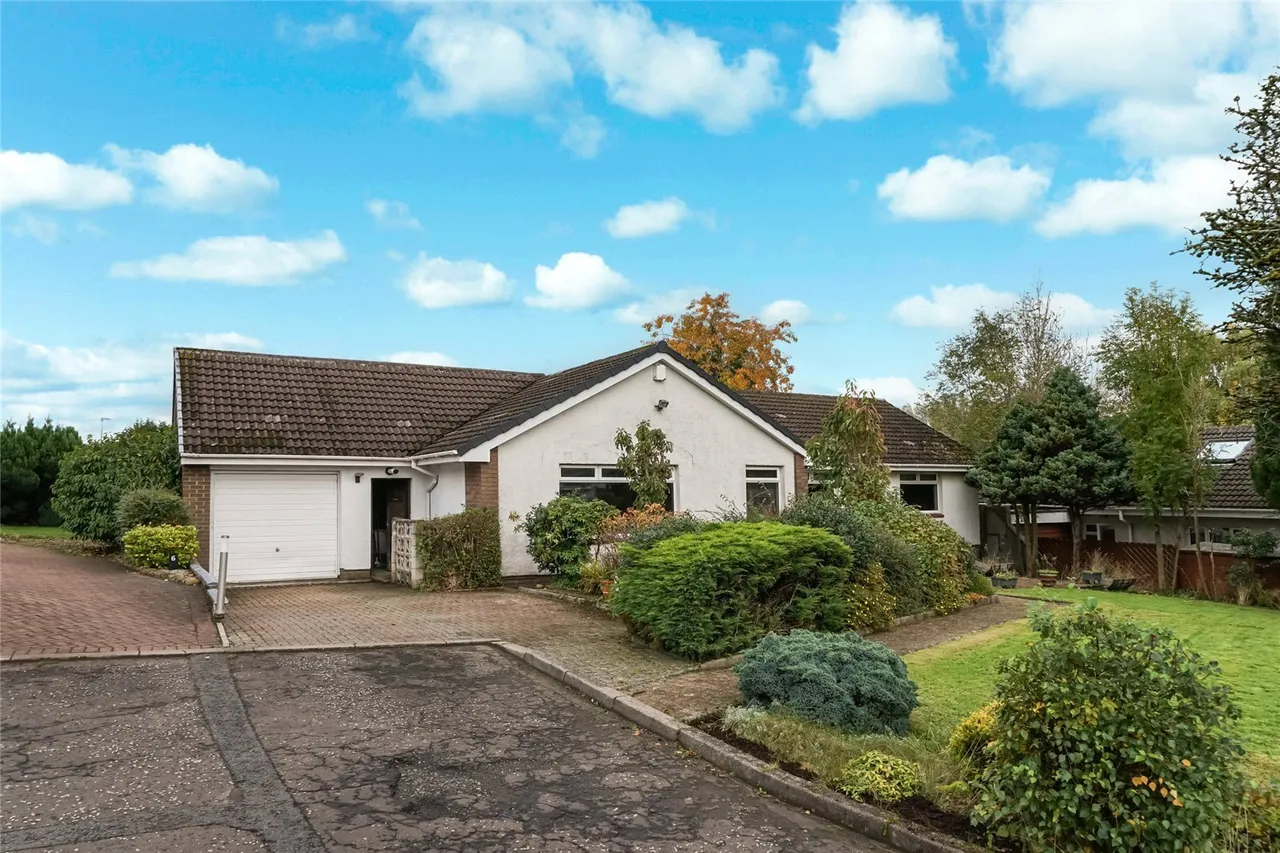 4 bed house for sale, Gainburn Court, Cumbernauld, G67
