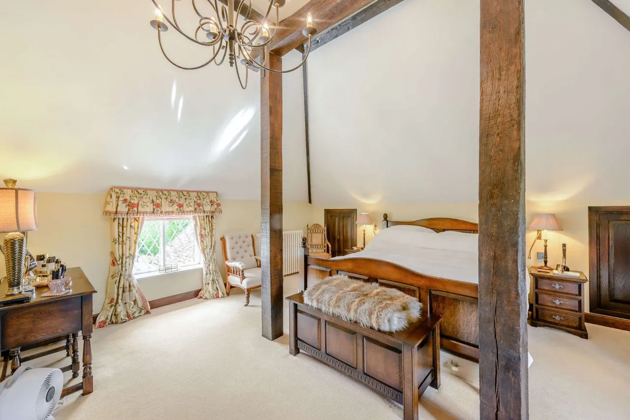 Ashes Lane, Hadlow, Tonbridge, TN11 0AN, photo 10
