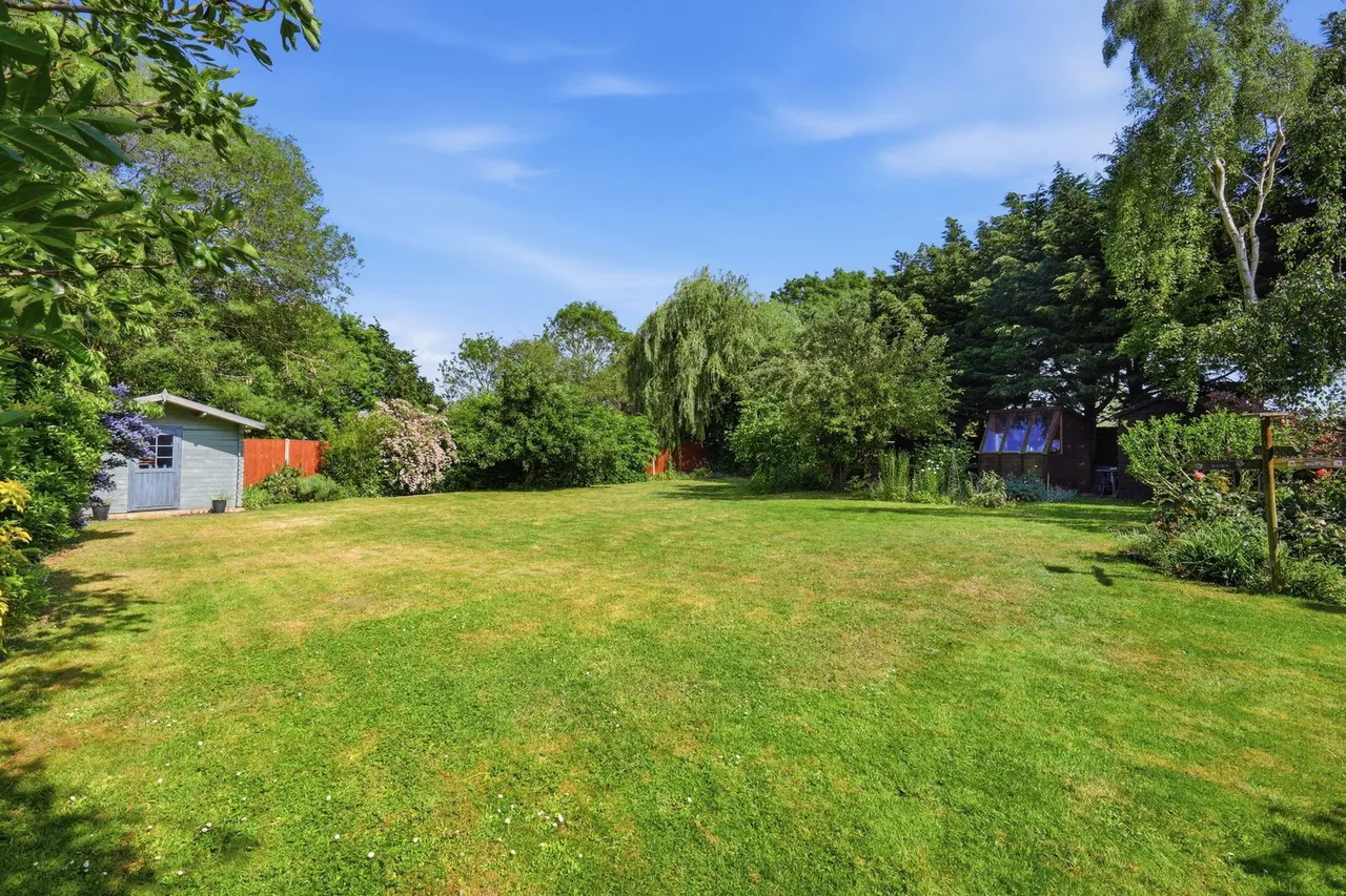 Mill Road, Buxhall, IP14, photo 25