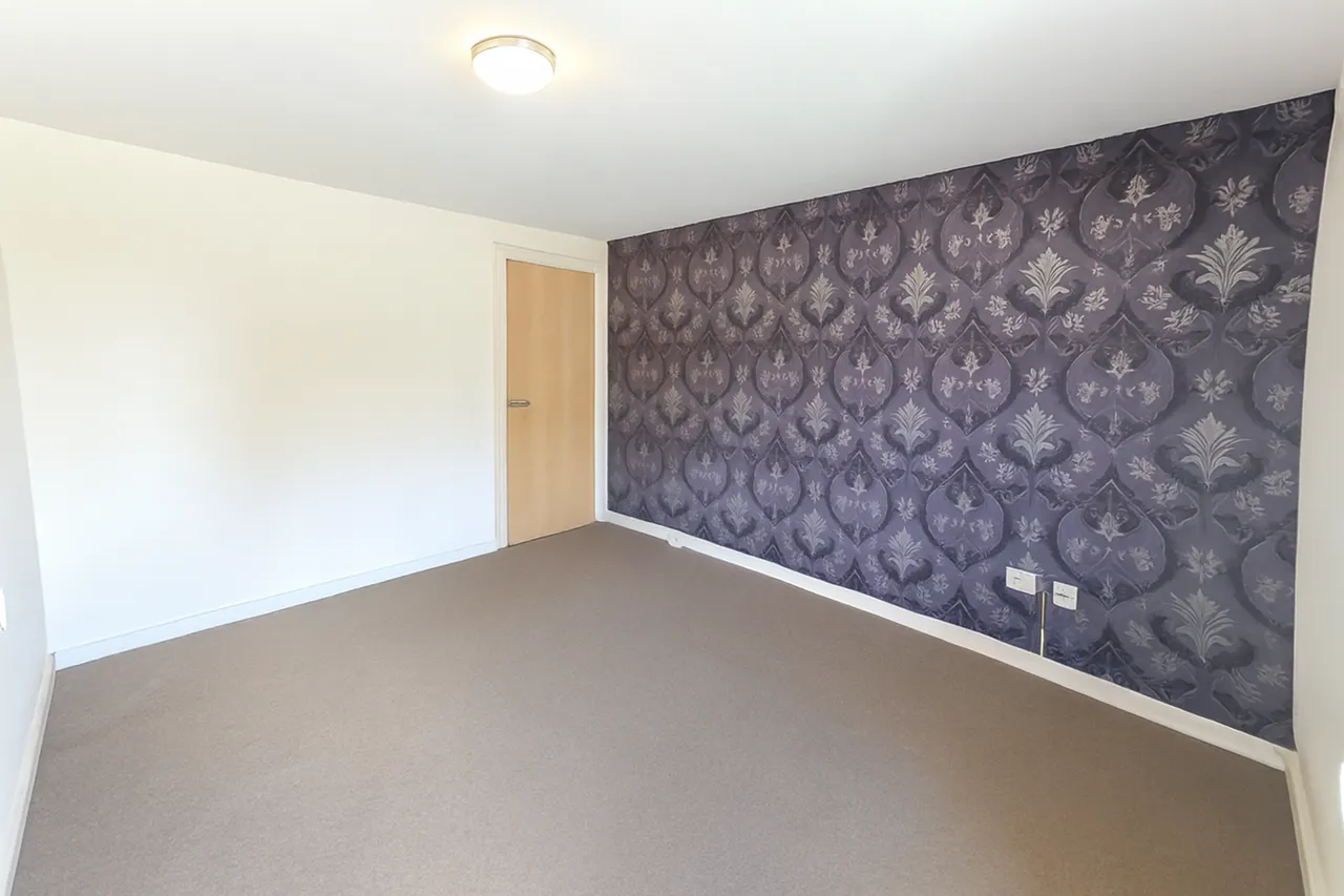 Liebig Court, Widnes, WA8, photo 4