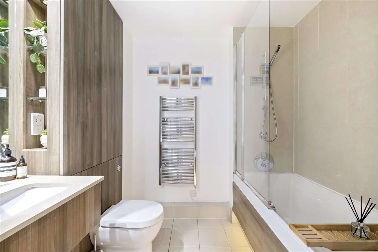Ensign House, Juniper Drive, London, SW18 1TR, photo 11
