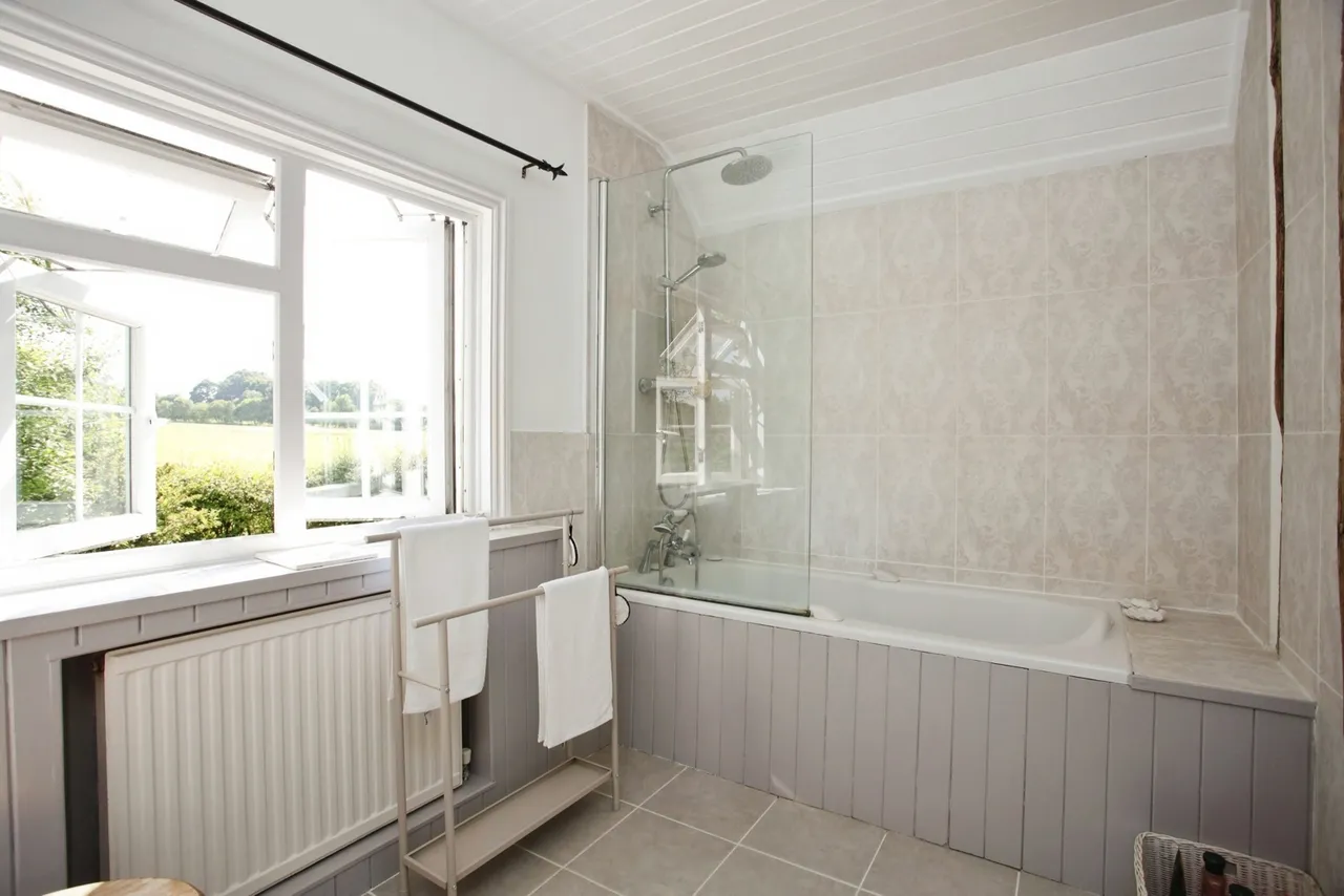 Fosten Green, Biddenden, TN27, photo 12