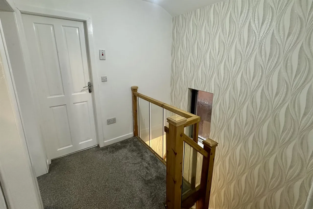 Saville Road, Cheadle, photo 18