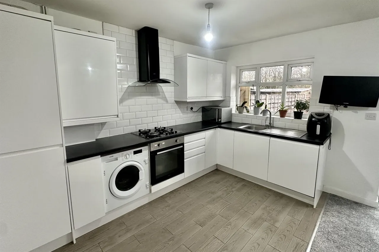 Saville Road, Cheadle, photo 8
