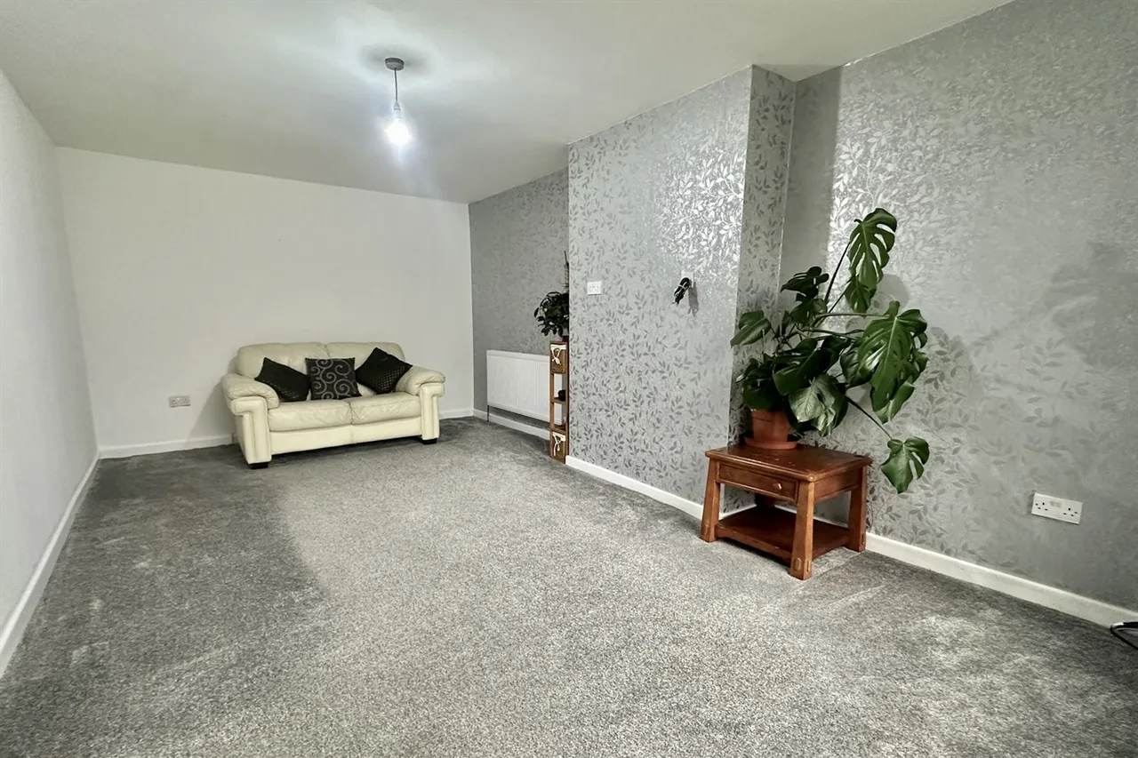 Saville Road, Cheadle, photo 2