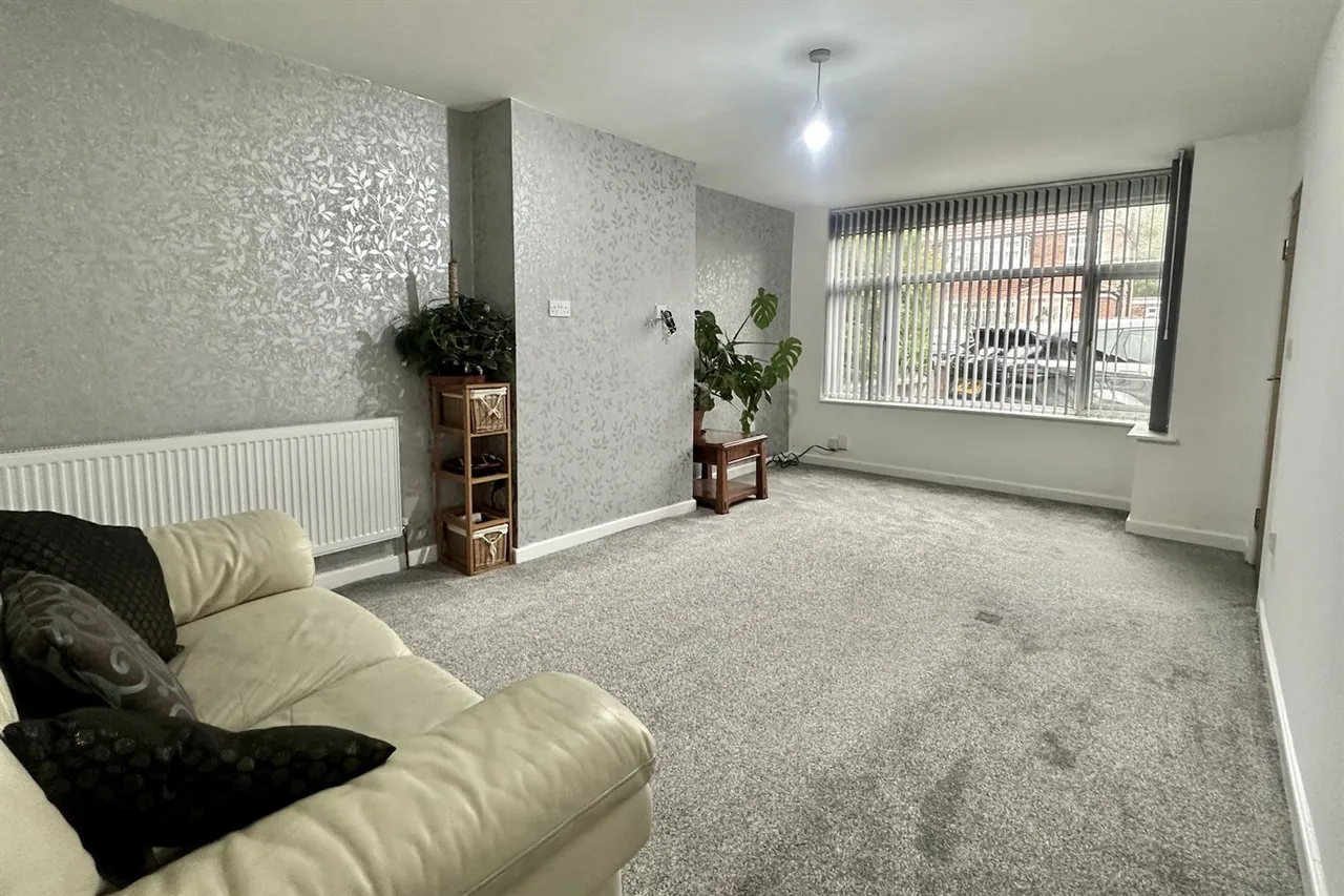 Saville Road, Cheadle, photo 3