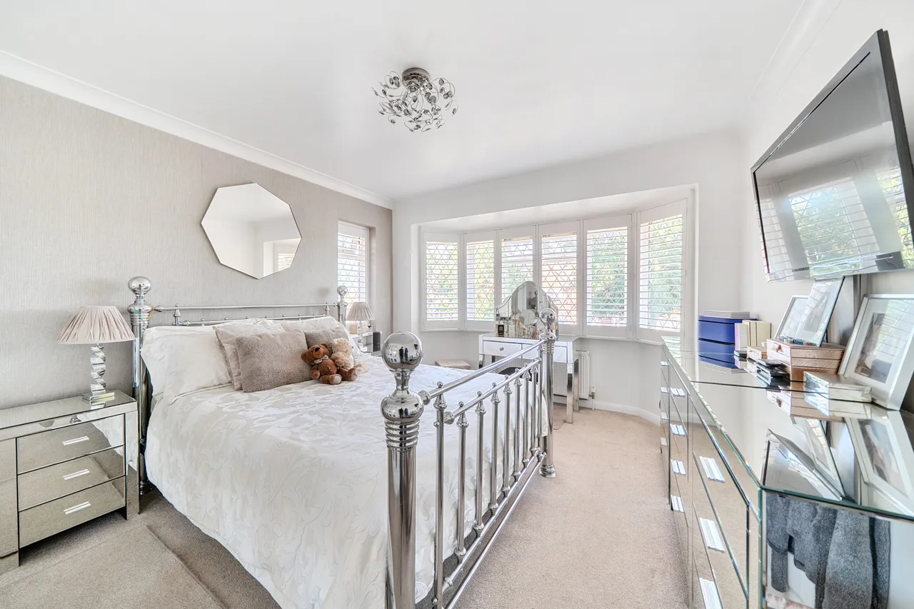 Arlington Drive, Ruislip, HA4, photo 10