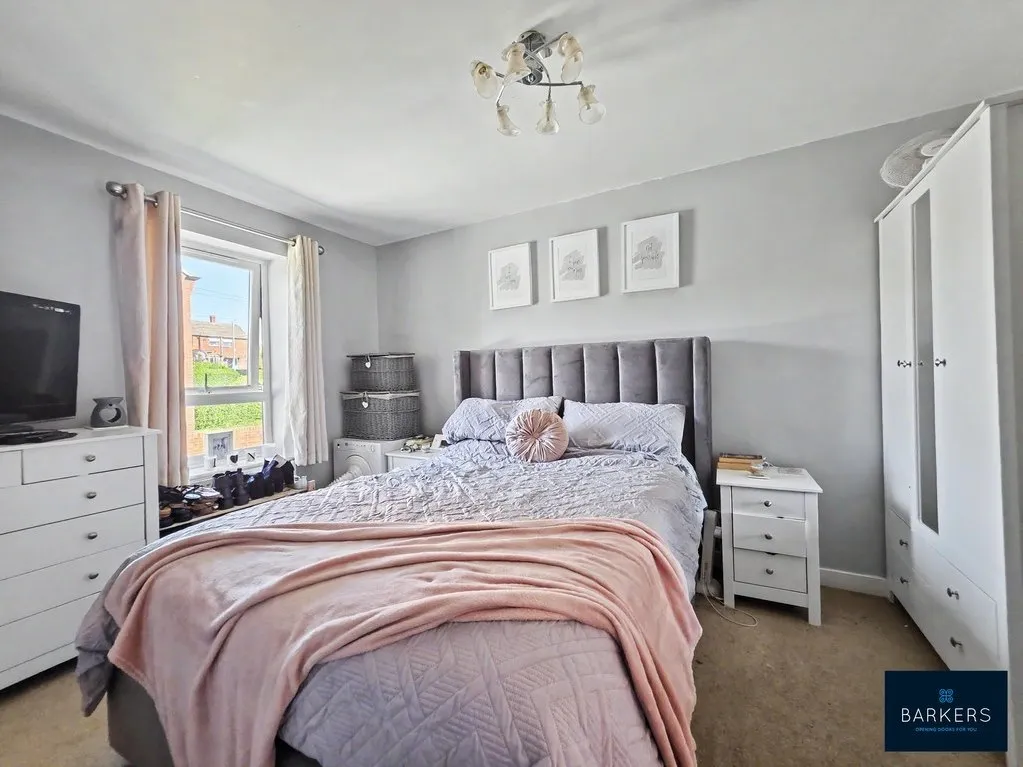 Lowood Lane Birstall, Batley WF17 9DN, photo 7
