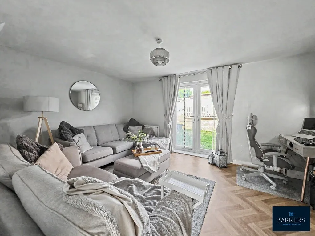 Lowood Lane Birstall, Batley WF17 9DN, photo 6