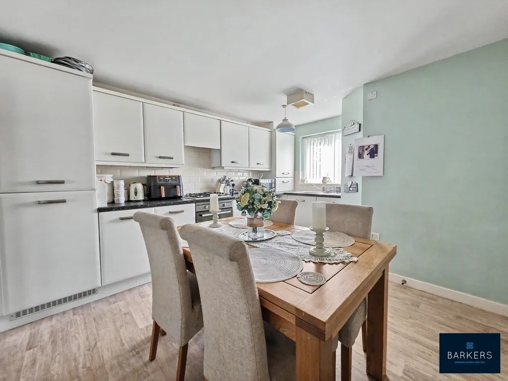 Lowood Lane Birstall, Batley WF17 9DN, photo 5