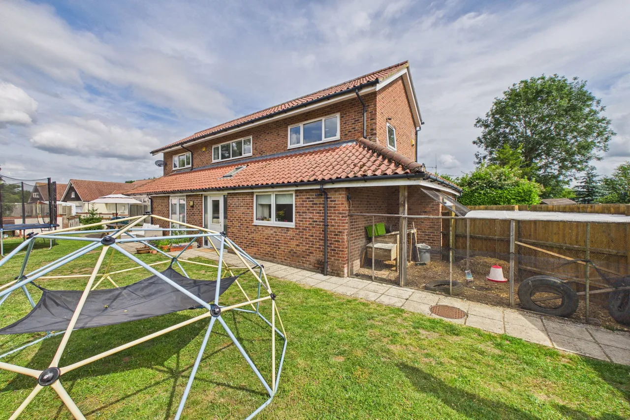 The Meadows, Shropham, NR17, photo 34