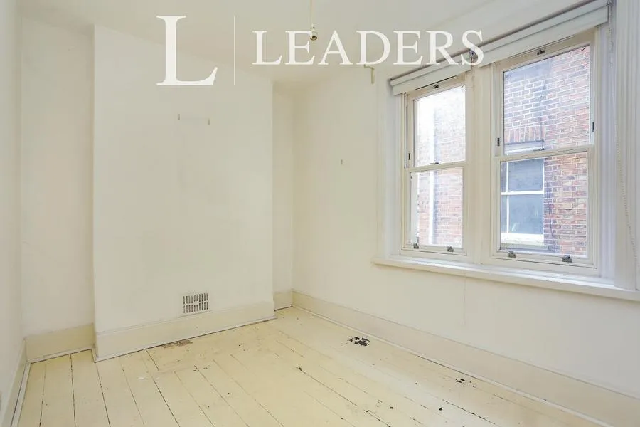 Coldharbour Lane, London, SW9, photo 7