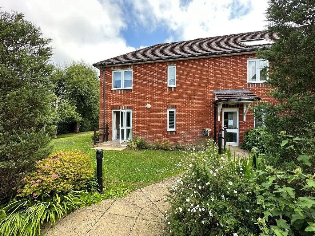 Limpsfield Road, Warlingham, photo 12