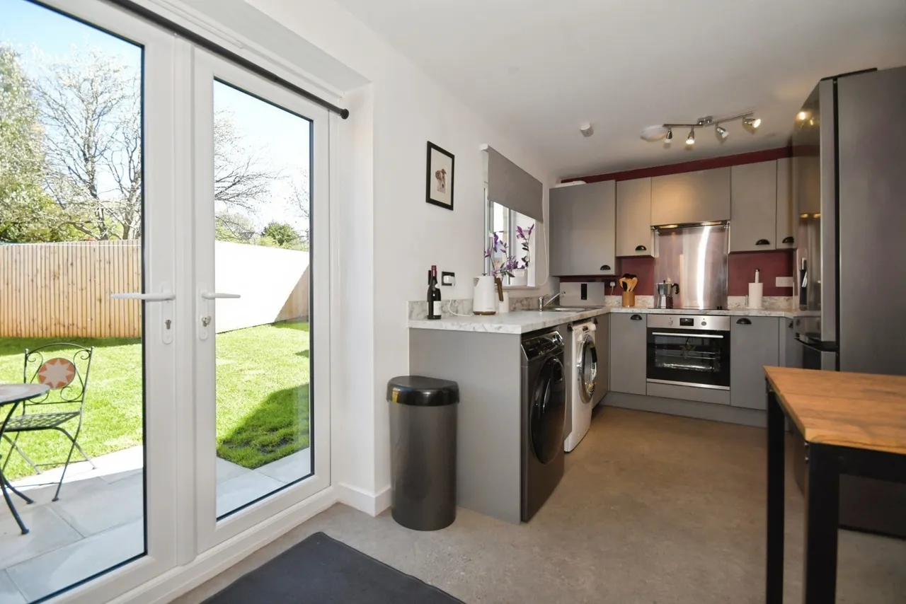Curlew Avenue, Buxton, Derbyshire, SK17, photo 11