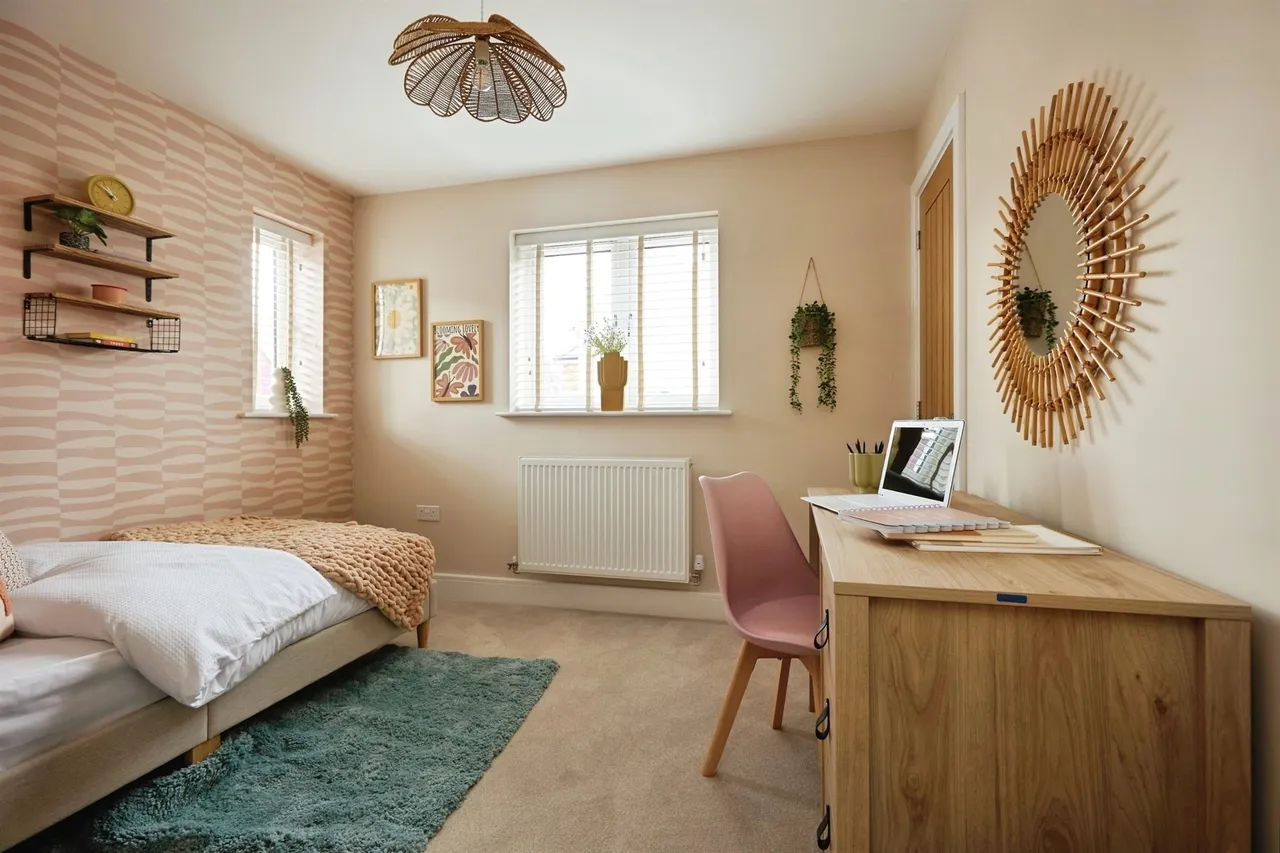Daggons Road, Alderholt, SP6, photo 6