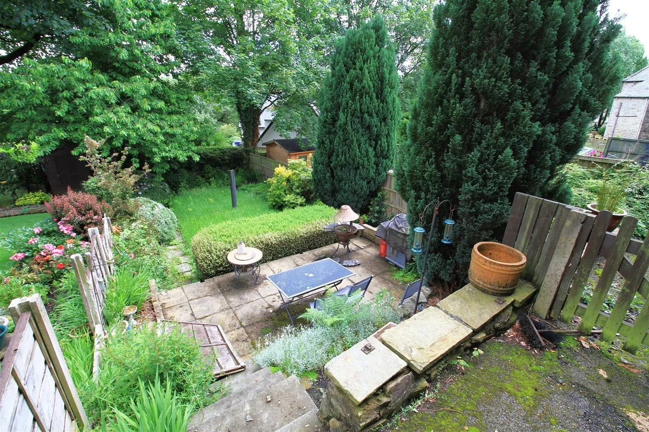 Egerton Street, Mossley, photo 13