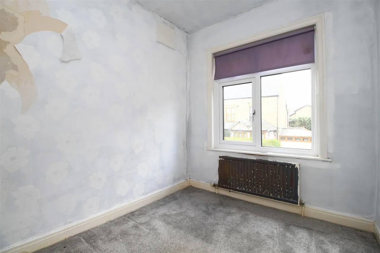 Egerton Street, Mossley, photo 10