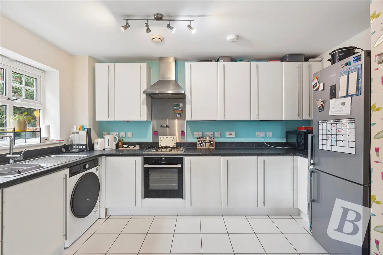 Bessemer Close, Basildon, SS16, photo 11