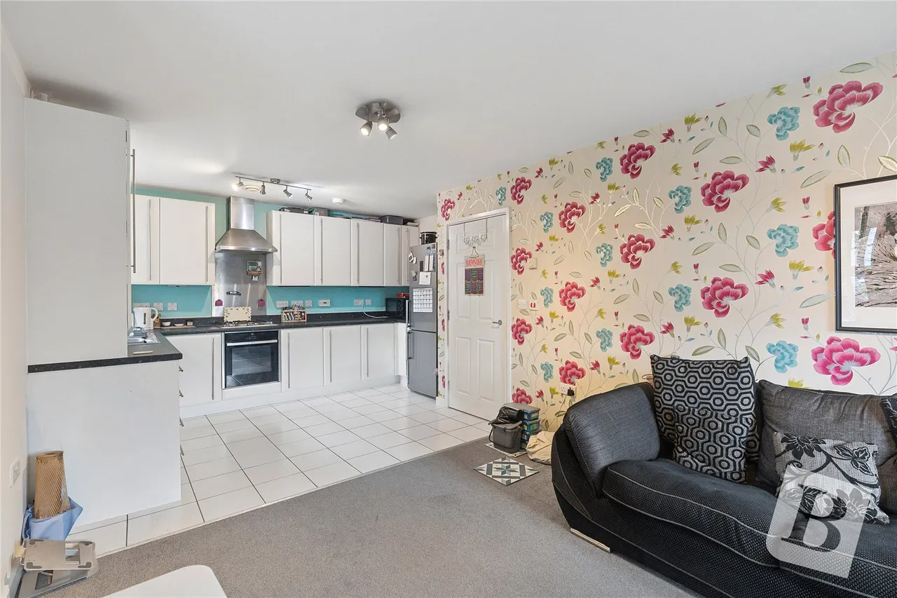 Bessemer Close, Basildon, SS16, photo 9