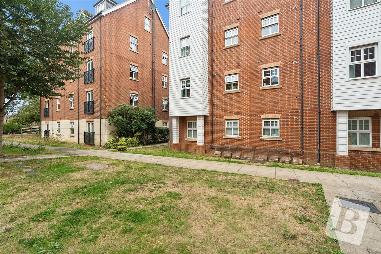 Bessemer Close, Basildon, SS16, photo 14