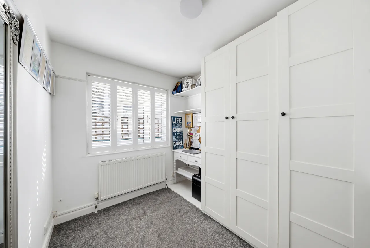 Tudor Avenue, Worcester Park, KT4, photo 11