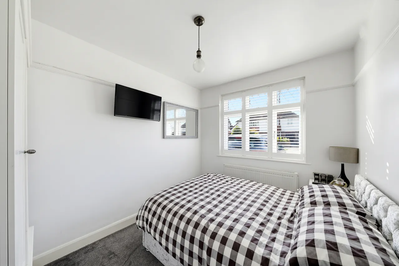 Tudor Avenue, Worcester Park, KT4, photo 10