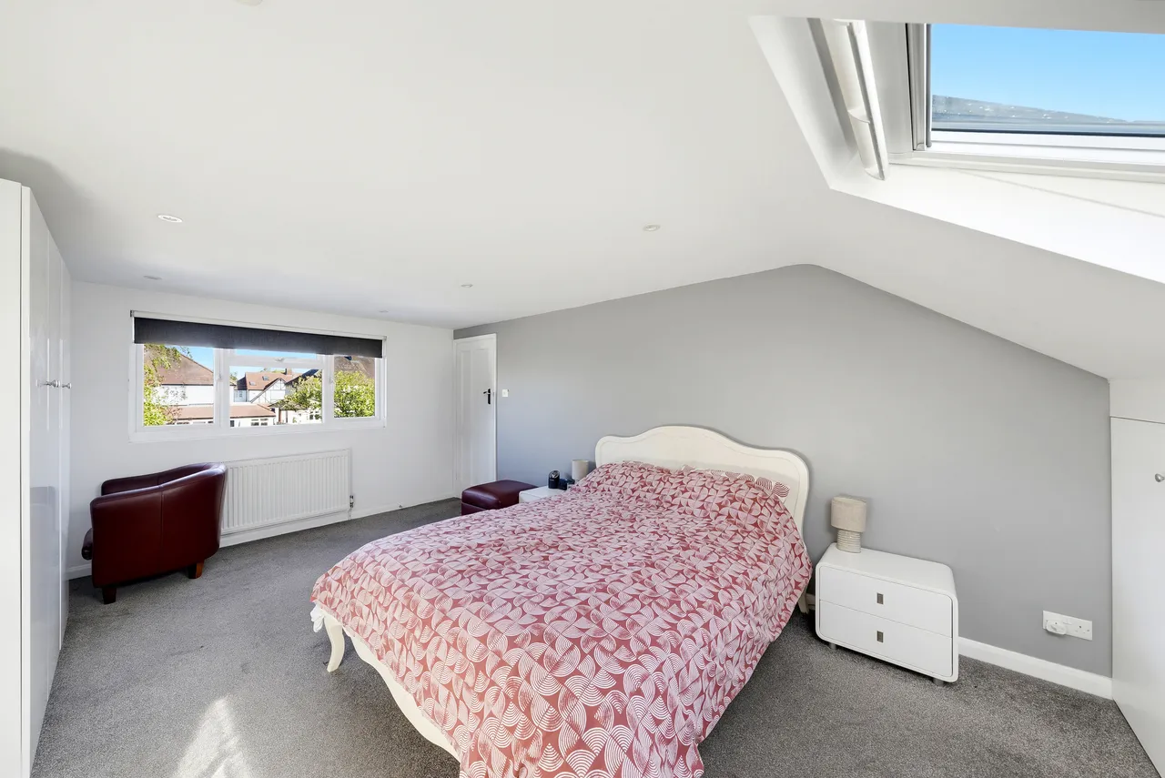 Tudor Avenue, Worcester Park, KT4, photo 8