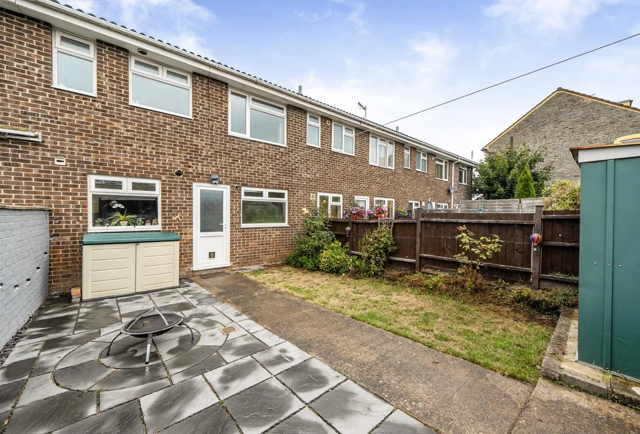 Poplar Road, Gloucestershire, Warmley, BS30 5JU, photo 14