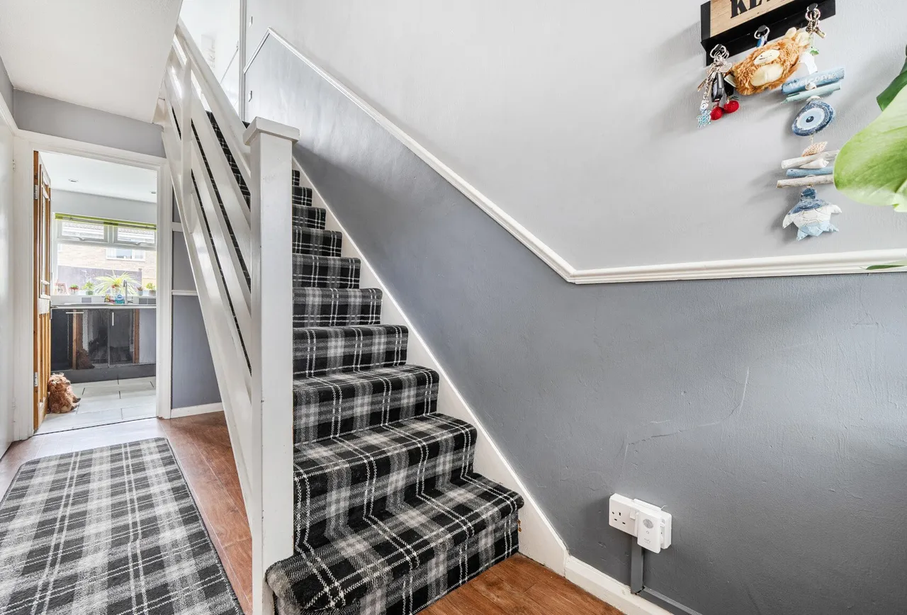 Poplar Road, Gloucestershire, Warmley, BS30 5JU, photo 9