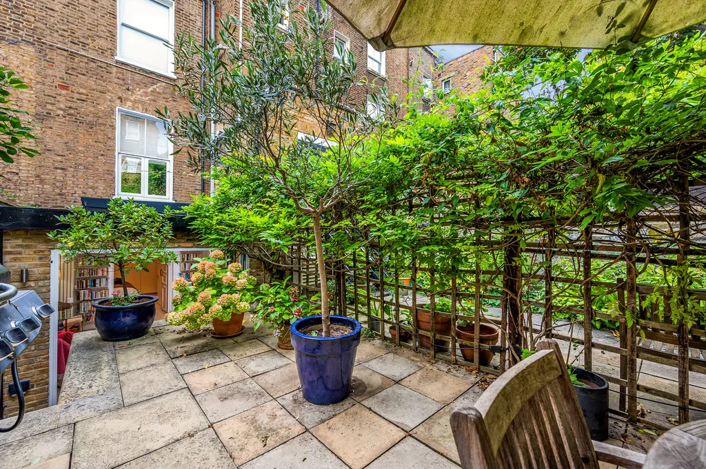 Russell Road, London, W14, photo 11