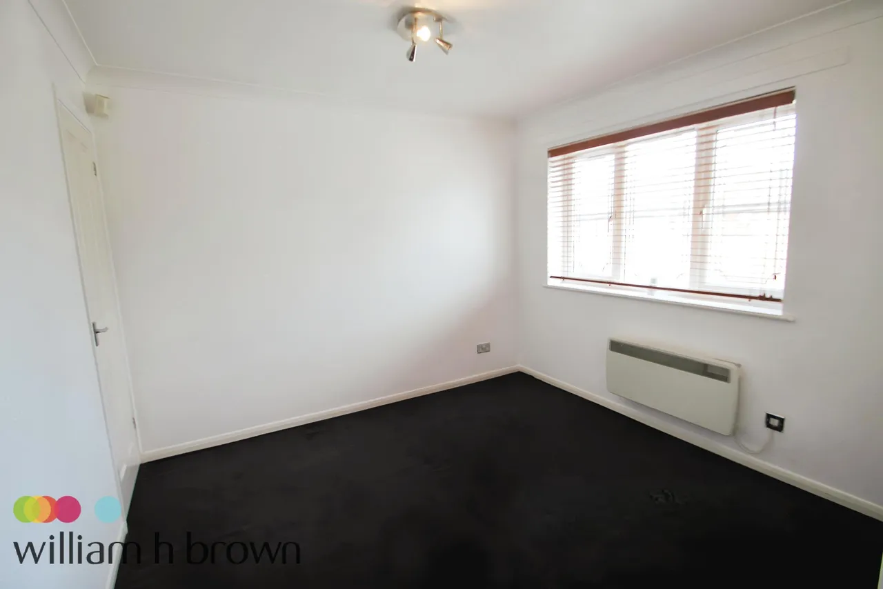 Thackeray Avenue, Tilbury, photo 6
