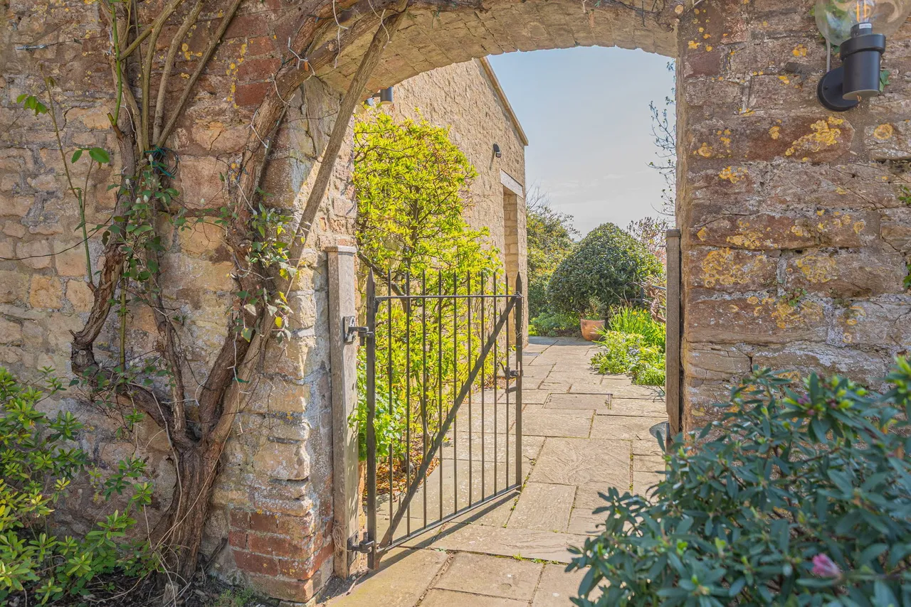 Wotton-under-Edge, photo 64