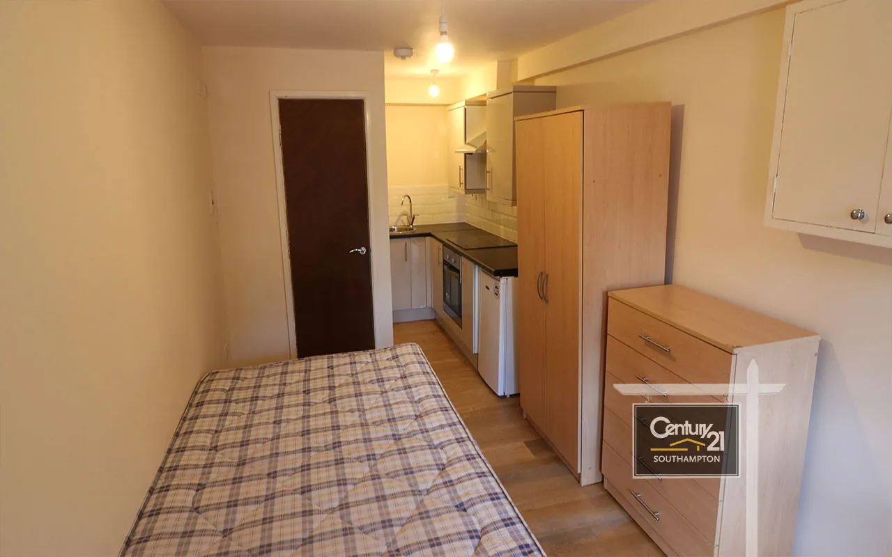 Portswood Road, Southampton, SO17, photo 4