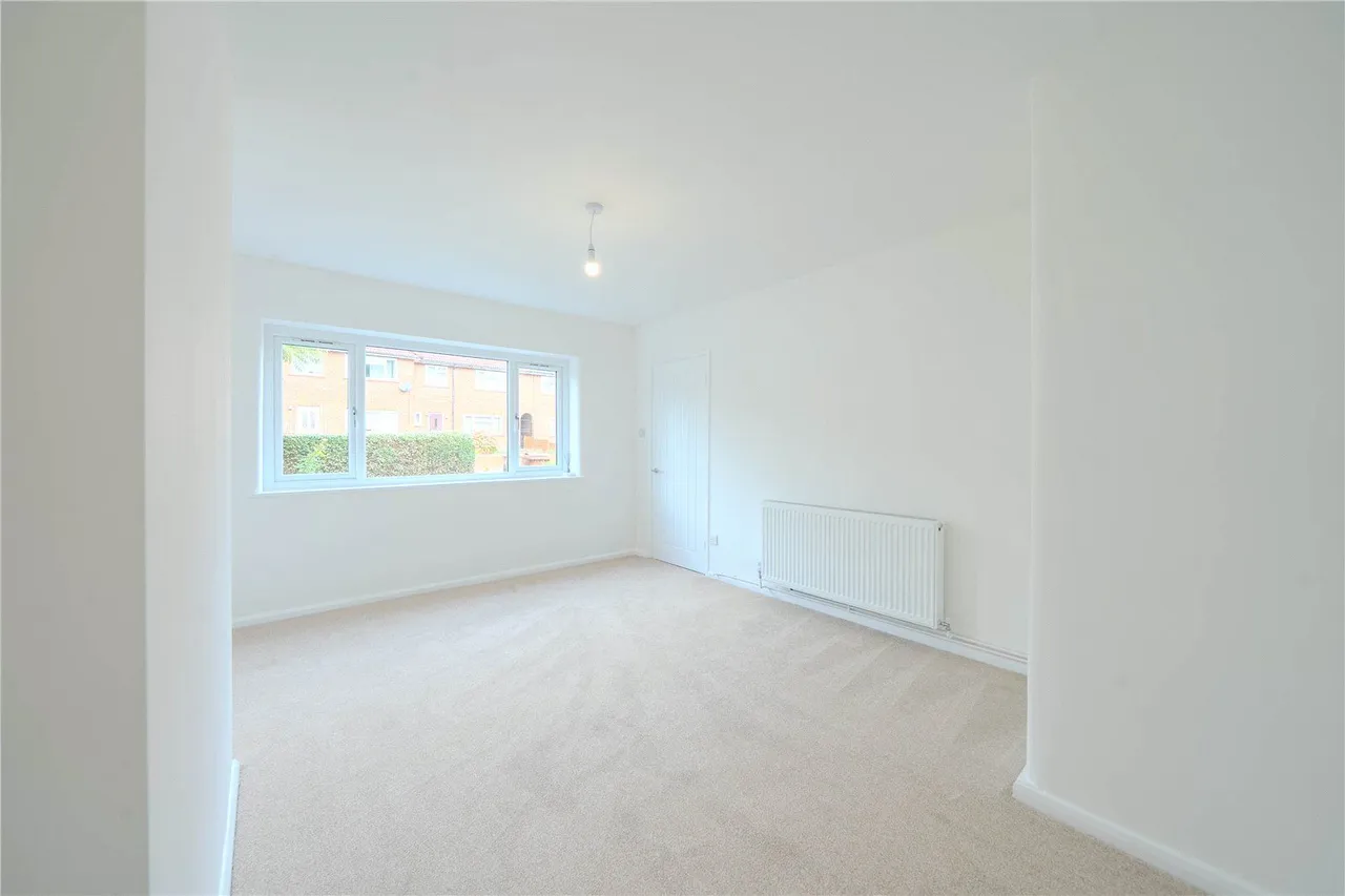 Littlemoor Crescent, Pudsey, LS28, photo 11