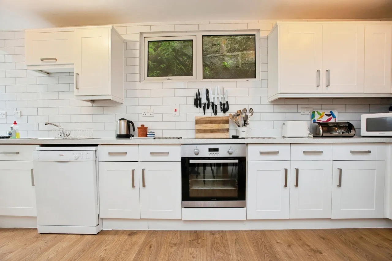 The Coombes, Polperro, PL13, photo 10