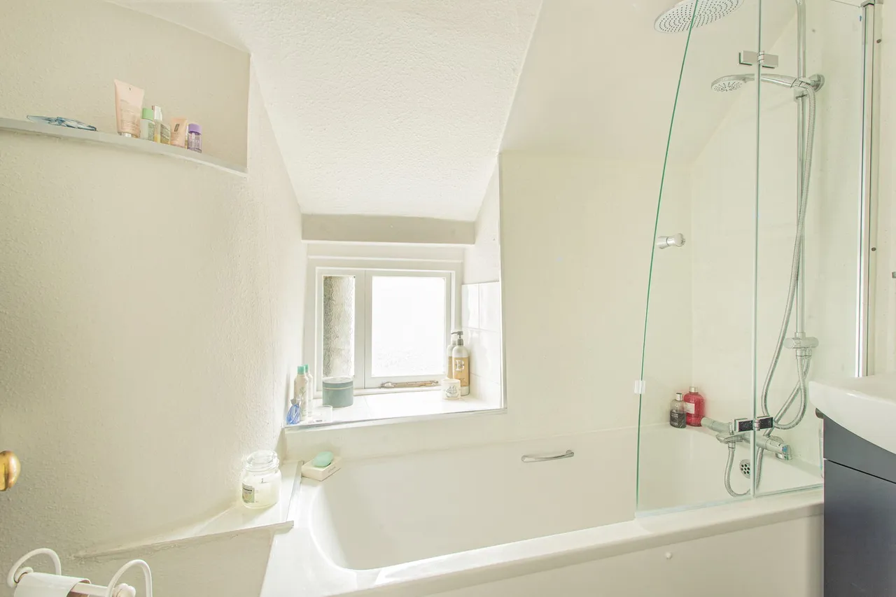 Culverhay, Wotton-under-Edge, photo 9
