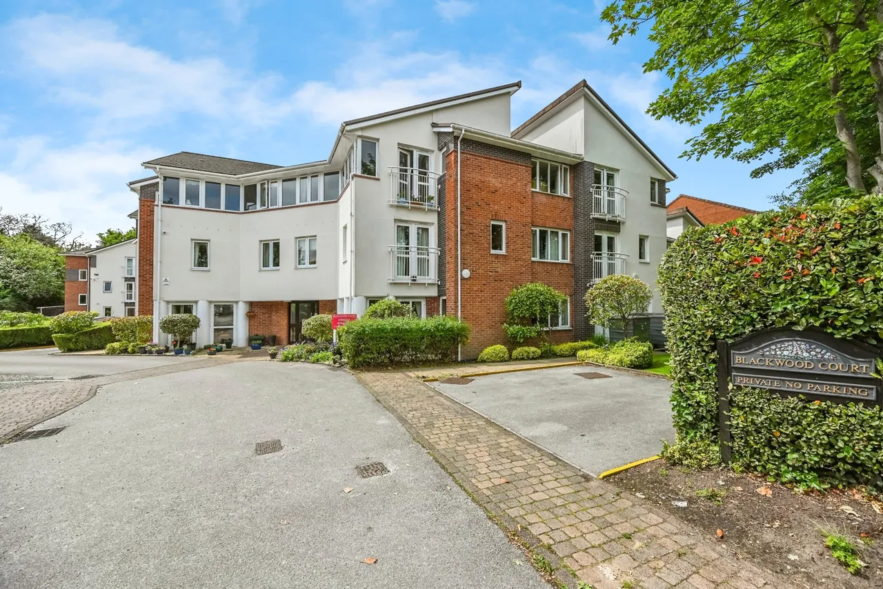 1 bed property for sale, Woolton Road, Childwall, L16